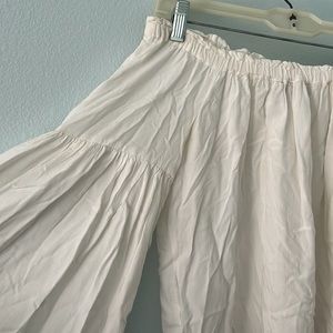 Off shoulder white float top